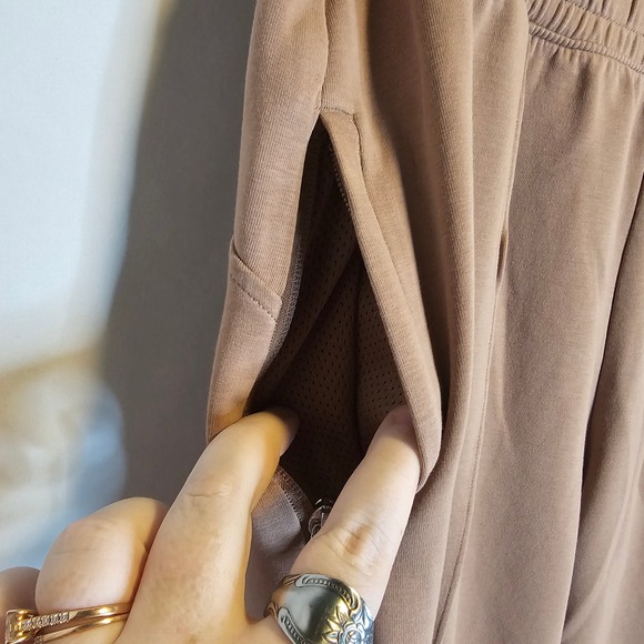 Old Navy Active Dynamic Fleece Wide Leg High-Rise Breathable Sweatpants L - Picture 3 of 7